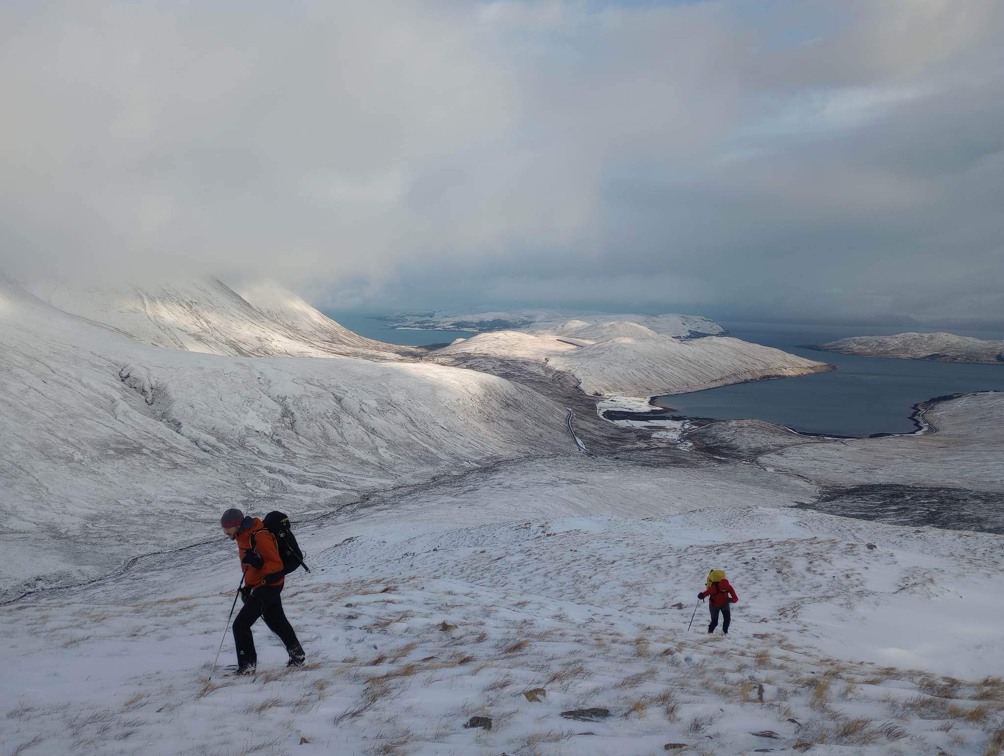 received 728921025468356